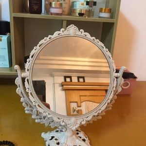 Brand new make up mirror with package